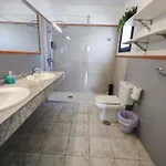 בית נופש La Casita Your Ocean-view House In *