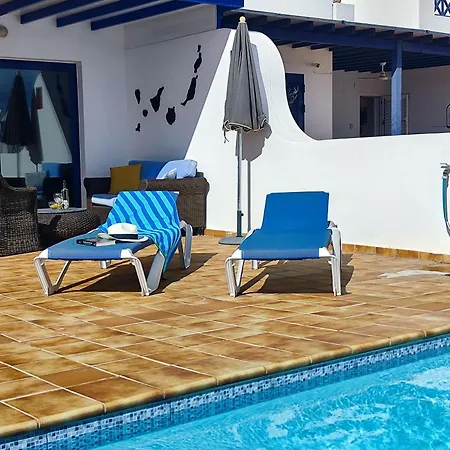 בית נופש La Casita Your Ocean-view House In