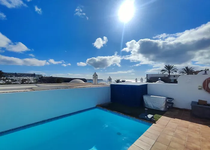 La Casita Your Ocean-view House In