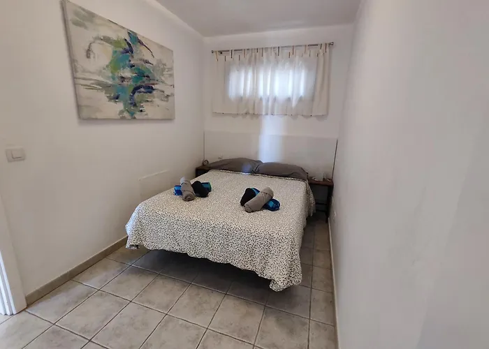 בית נופש La Casita Your Ocean-view House In *